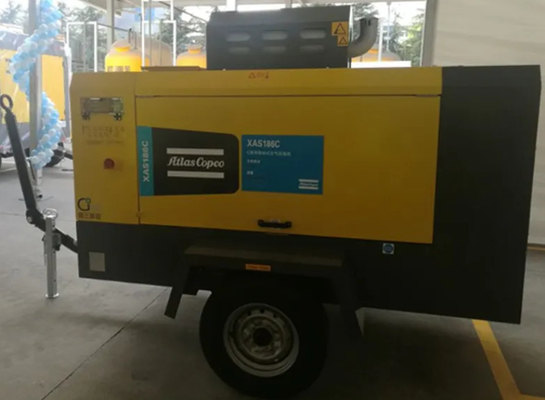 Portable Compressor XAS186C for High-Performance Air Compression Solutions (Przenośny sprężarz XAS186C dla rozwiązań sprężania powietrza o wysokiej wydajności)