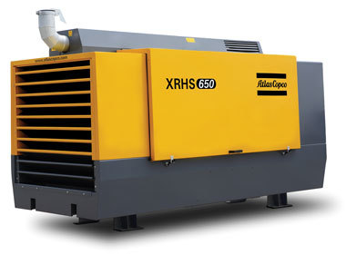 Kompresor przenośny Cummins XAHS650 19 M3/min 6-cylindrowy poziom 3